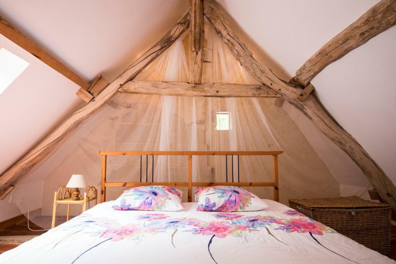 Holiday Home Le Vaugarnier Couture-sur-Loir ภายนอก รูปภาพ